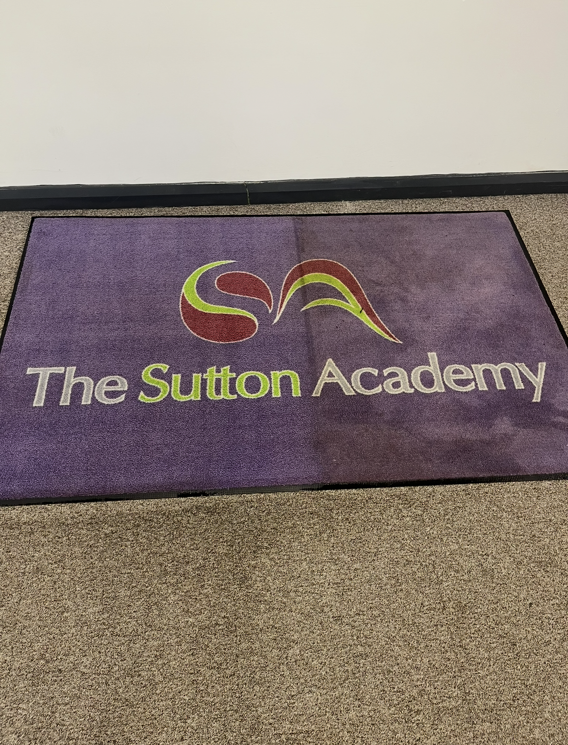 Commercial entrance mat before cleaning by Epic Clean